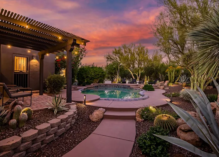 1-acre Backyard 4br Pickleball, Sauna, Saltroom, Gym, Wellness *
